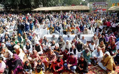 ब्रह्मसरोवर पर 13 राज्यों के कलाकारों ने मचाया धमाल