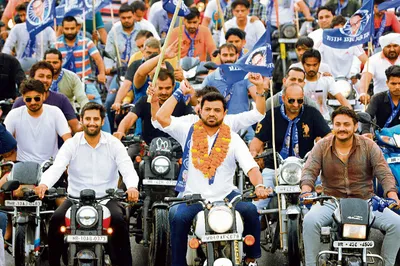 देवेंद्र कादियान ने बाइक रैली निकालकर किया अंबेडकर के विचारों का प्रचार