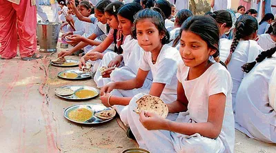 सरकारी स्कूलों में मिड डे मील में मिलेंगे बेहतर पकवान