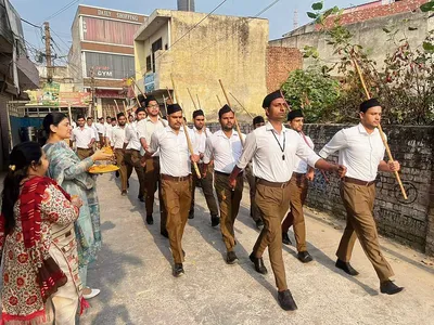 धर्म की रक्षा के लिए शास्त्रों के साथ शस्त्र की भी आवश्यकता   हरिश चंद्र