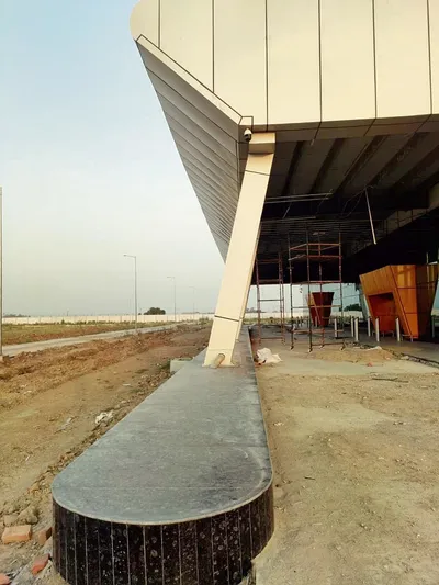 हलवारा में अंतरराष्ट्रीय हवाई अड्डे का निर्माण कार्य लगभग पूरा