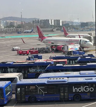 bomb threats airline flights  30 घरेलू व अंतरराष्ट्रीय उड़ानों को बम से उड़ाने की धमकी