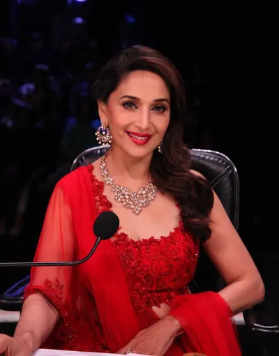 madhuri dixit  विद्या बालन के साथ काम करने में माधुरी दीक्षित को आया मजा