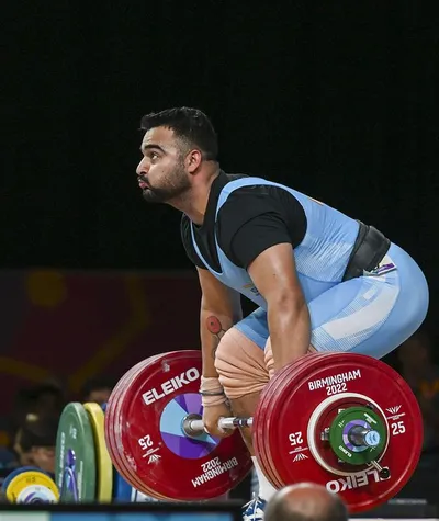 राष्ट्रमंडल खेल   भारोत्तोलक लवप्रीत सिंह ने 109 किलोग्राम वर्ग में कांस्य पदक जीता