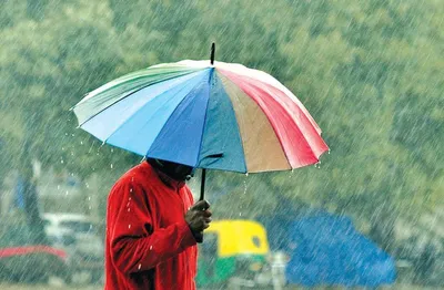 monsoon rain  आधा मानसून गुजरा  देश के 25  क्षेत्र में वर्षा की कमी