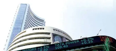 market capitalization  शीर्ष 10 से आठ कंपनियों का मार्केट कैप 1 65 लाख करोड़ रुपये घटा