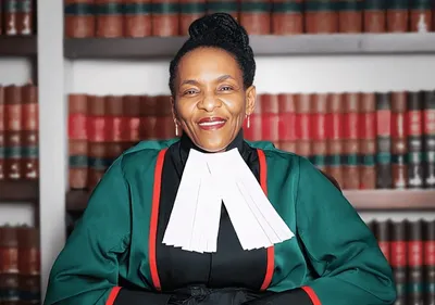 woman chief justice  द  अफ्रीका में पहली बार महिला बनी प्रधान न्यायाधीश