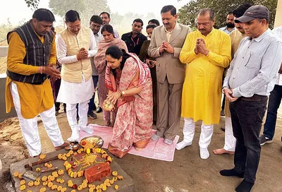 सुमन सैनी ने किया सरस्वती घाट ने निर्माण कार्य का शुभारंभ