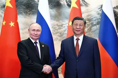 चीन पहुंचे पुतिन  जिनपिंग से की रणनीतिक संबंधों पर बात