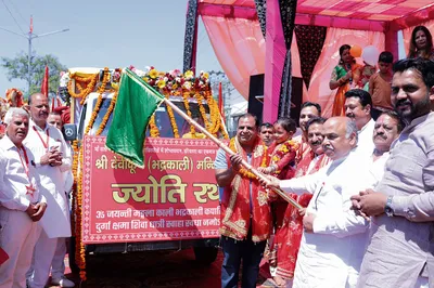 श्री देवीकूप भद्रकाली मंदिर से शोभायात्रा शुरू  5100 कलशधारी महिलाओं ने लिया भाग