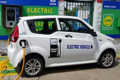 इलेक्ट्रिक वाहन नीति मंजूर  न्यूनतम निवेश 50 करोड़ डॉलर तय