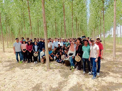 60 आईएफएस परिवीक्षार्थियों ने किया यमुनानगर का भ्रमण
