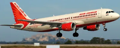 एयर इंडिया की 80 से अधिक उड़ानें रद्द  यात्री परेशान