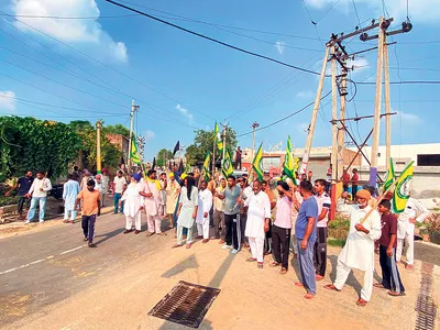 किसानों ने किया देवेंद्र बबली का विरोध