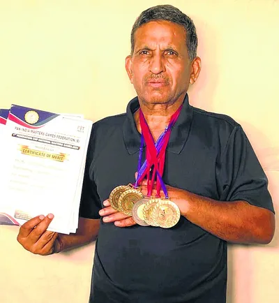 मास्टर धर्मपाल शर्मा ने 2 गोल्ड सहित जीते 5 पदक