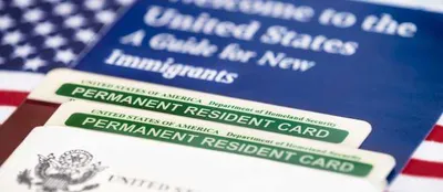 अमेरिकी सांसदों ने रोजगार आधारित लंबित ग्रीन कार्ड वाले लोगों के लिए स्थायी निवास का आग्रह किया