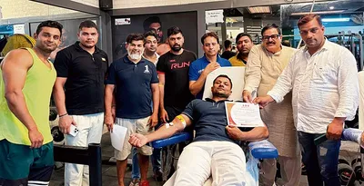 शिविर में 71 युवकों ने किया रक्तदान