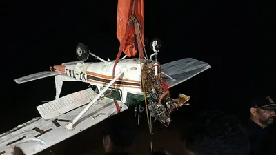 missing plane wreckage  झारखंड के चांडिल बांध में मिला लापता विमान का मलबा  नौसेना ने निकाला