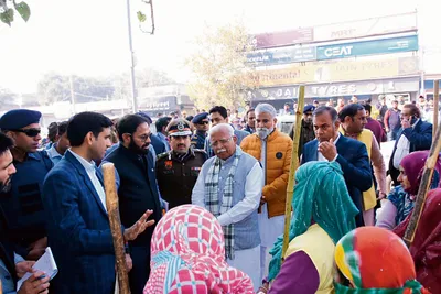 सफाई कर्मियों को एक करोड़ के उपकरण देने का ऐलान