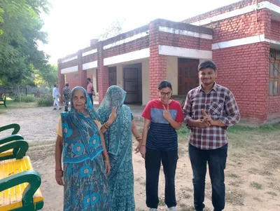 haryana election photo  मतदाताओं के साथ प्रत्याशी भी उत्साहित  देखें तस्वीरें