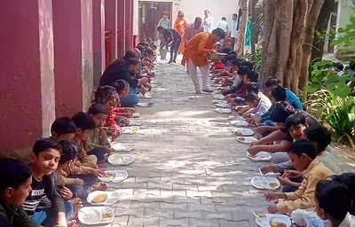 स्वामी कृष्णानंद आश्रम धनौंदा में कार्तिक पूर्णिमा पर हवन व भंडारा आयोजित