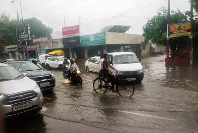 बारिश से पानीपत पानी पानी  जीटी रोड पर लगा लंबा जाम