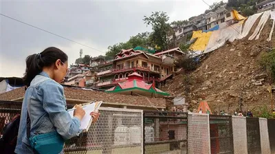 भारतीय भूवैज्ञानिक सर्वेक्षण दल ने मंडी में शुरू किया भूस्खलन का सर्वे