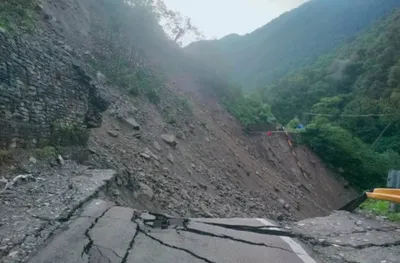 uttarakhand weather  भारी बारिश से केदारनाथ यात्रा स्थगित करने की सलाह  आठ लोगों की मौत