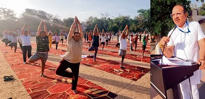 पहले दिन के योग प्रोटोकॉल प्रशिक्षण शिविर में करवाया अभ्यास