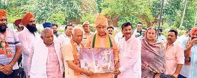 प्रदेशाध्यक्ष मोहनलाल बडौली का शाहाबाद पहुंचने पर हुआ स्वागत