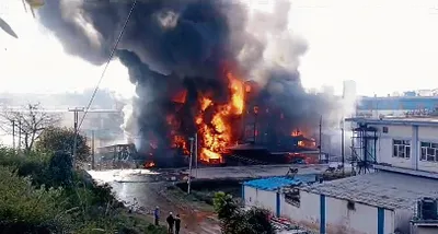 बद्दी की फैक्टरी में आग  एक की मौत  32 कामगार घायल