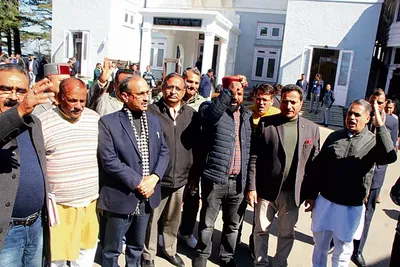 श्रम कानूनों की समीक्षा करेगी सरकार   हर्षवर्धन