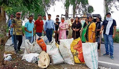 अभियान चलाकर कचरे से निकाला सिंगल यूज प्लास्टिक