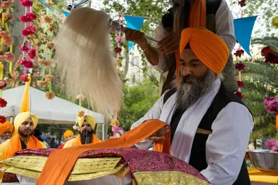 sikh culture  ‘सिख पवित्र संगीत  अब ब्रिटेन में पाठ्यक्रम का हिस्सा