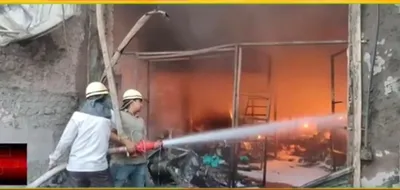 बावल के इंडस्ट्रियल सेफ्टी हाउस के गोदाम में आग  लाखों का सामान खाक