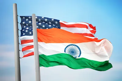 अमेरिकी नागरिक बनने में भारत नंबर दो